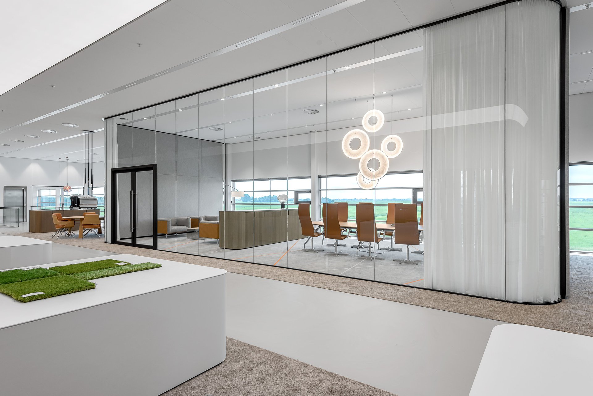 Integrated R&D office showroom for Family owned betap
