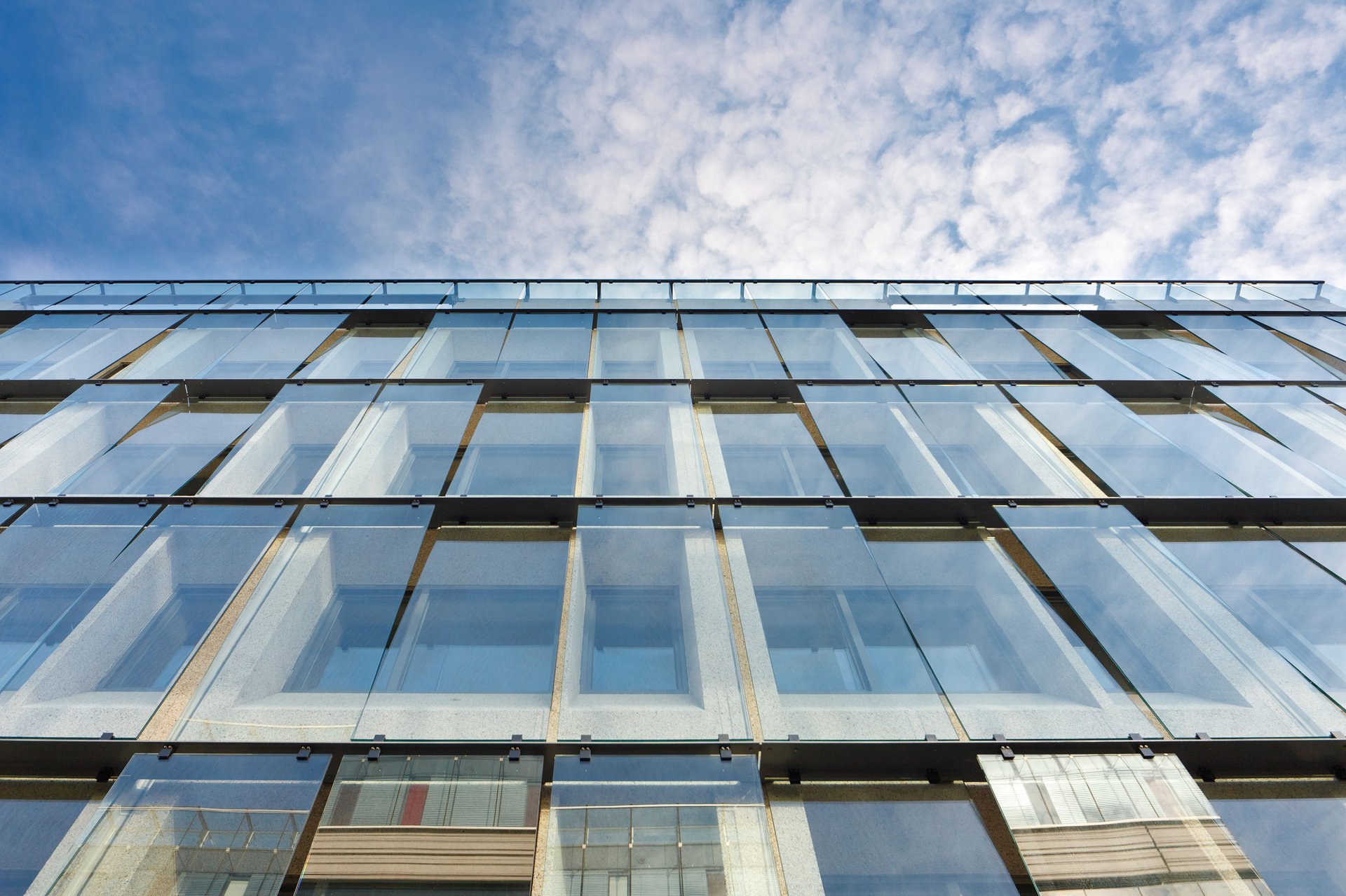 Casuariestraat revamped by complete renovation