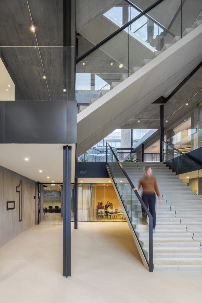Architectural transformation near Utrecht's Central Station