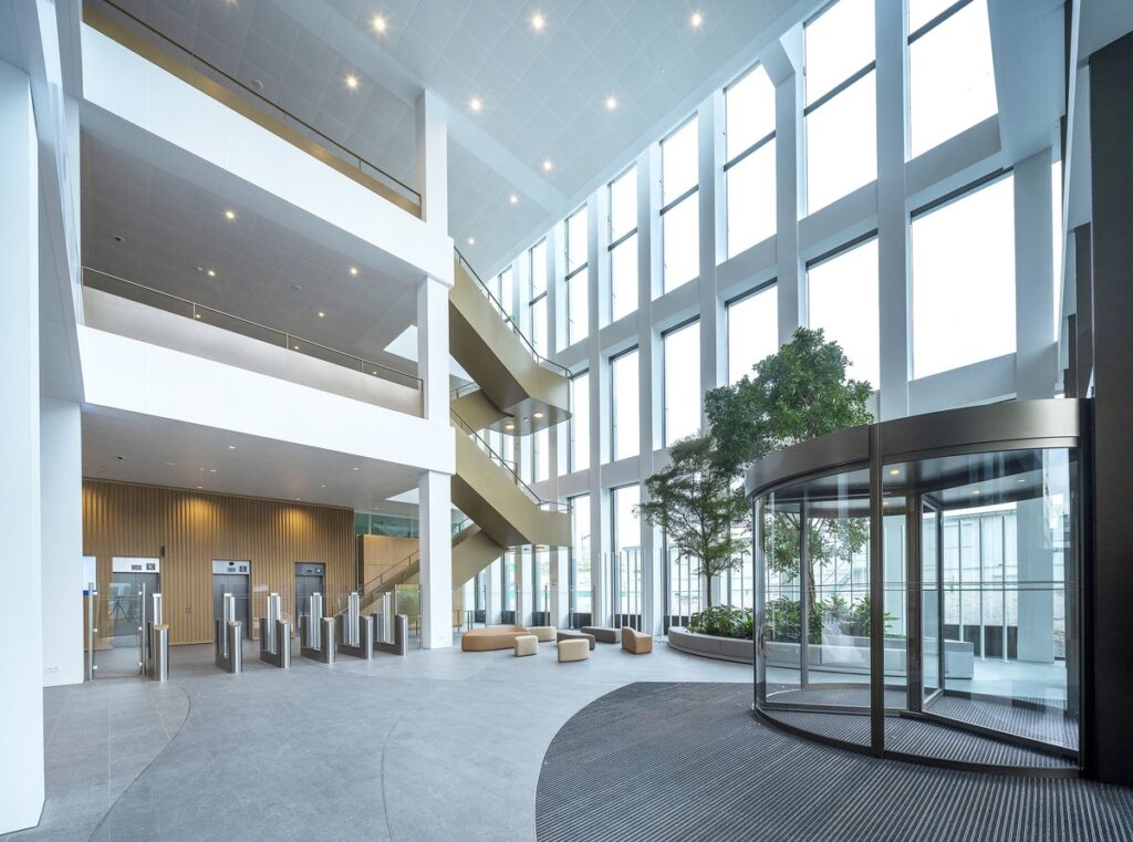 Construction of the EMA building