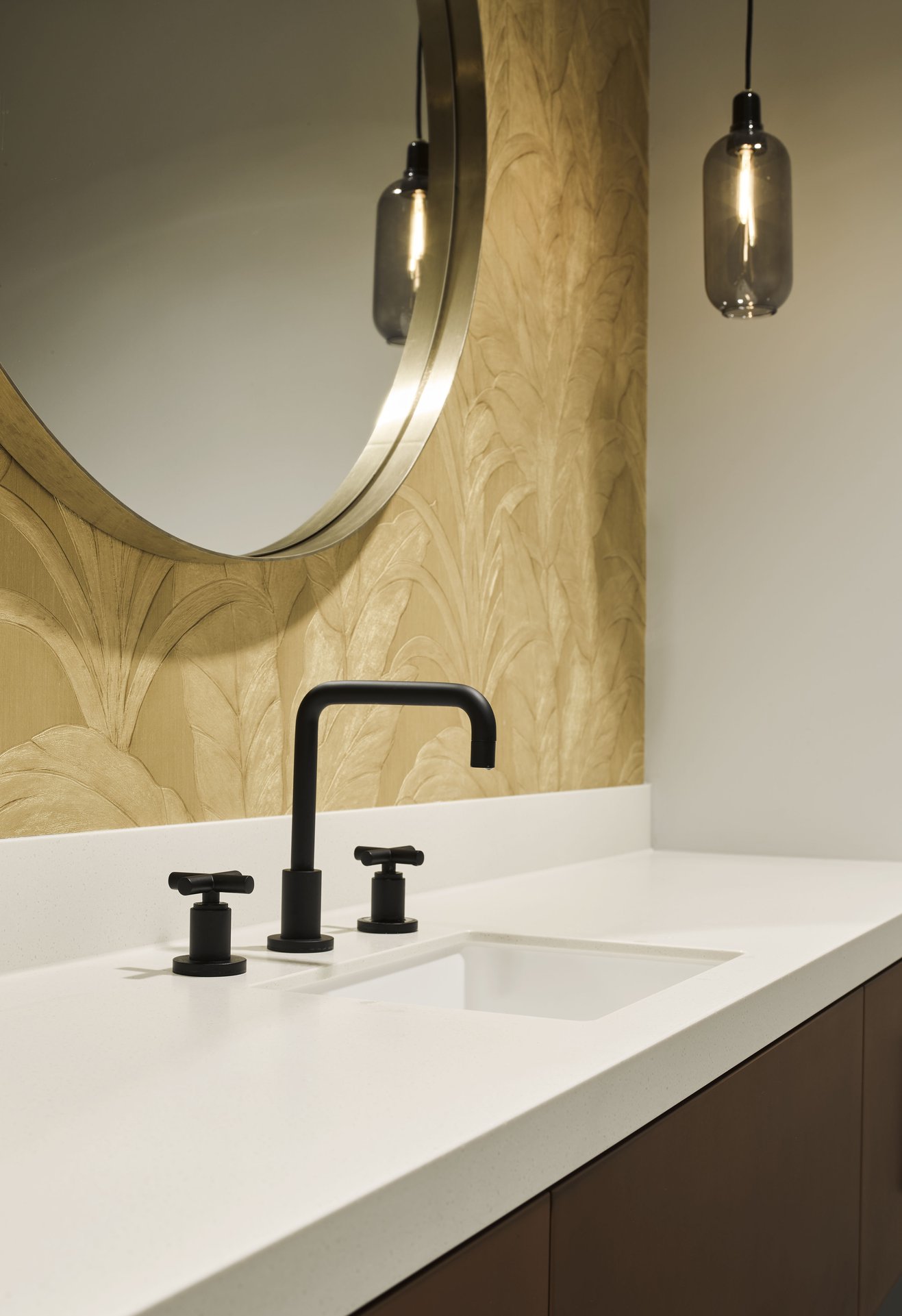 A design that flirts with the building’s fashion heritage