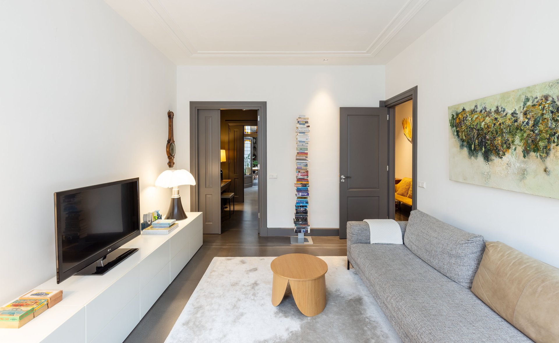 Detailed view of 'Vila Tasa' design