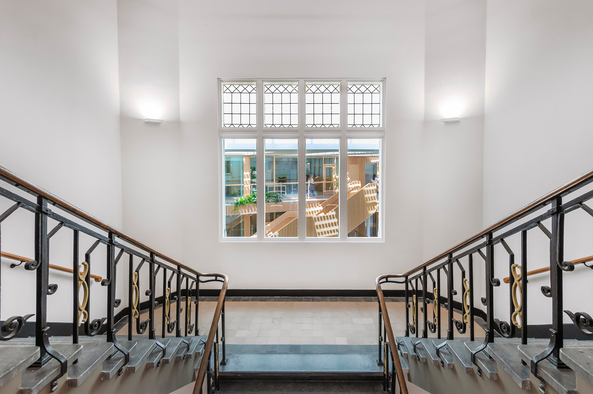 The first Paris Proof monumental transformation