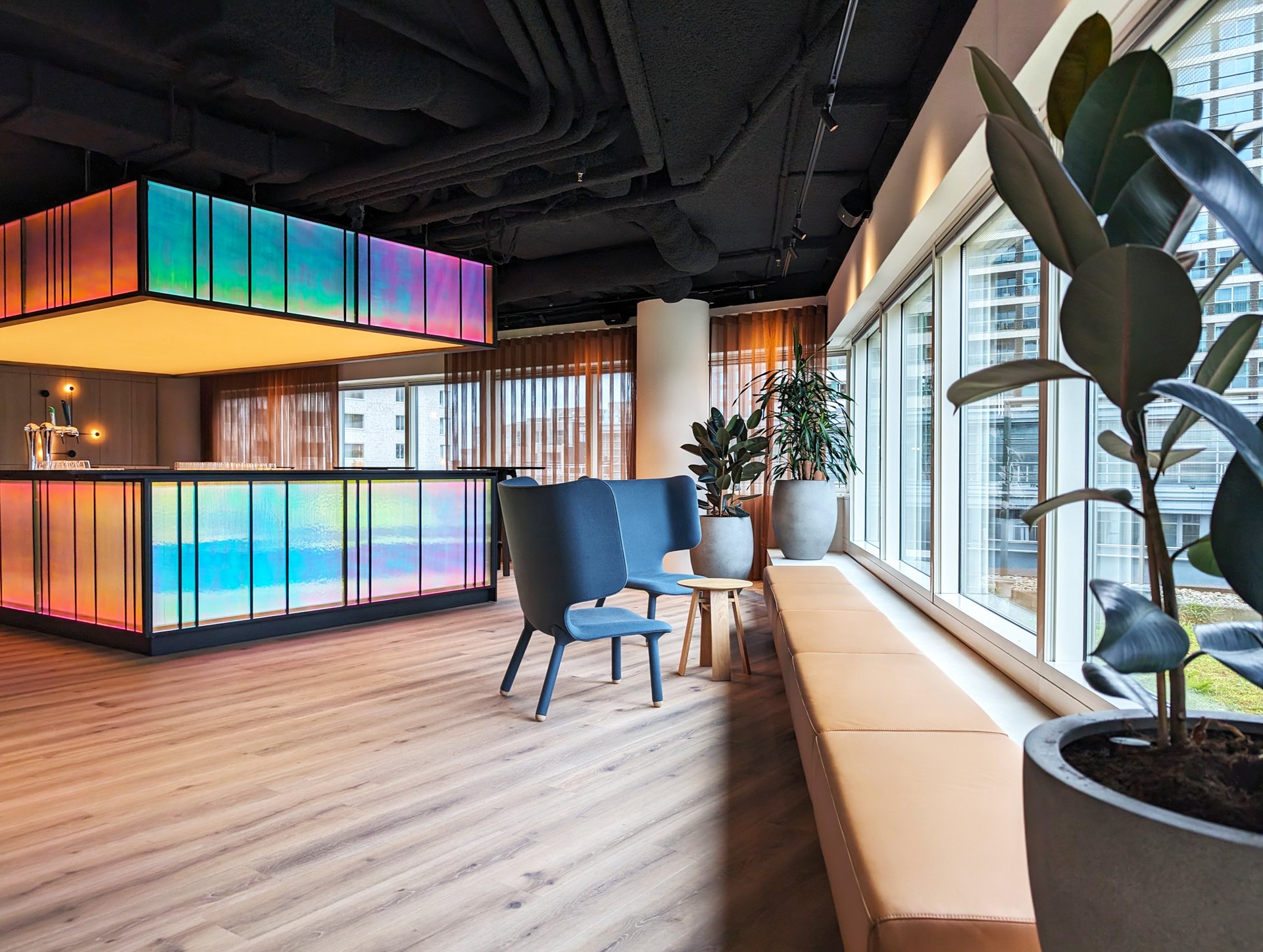 Crafting the Houthoff community - header slider image 11