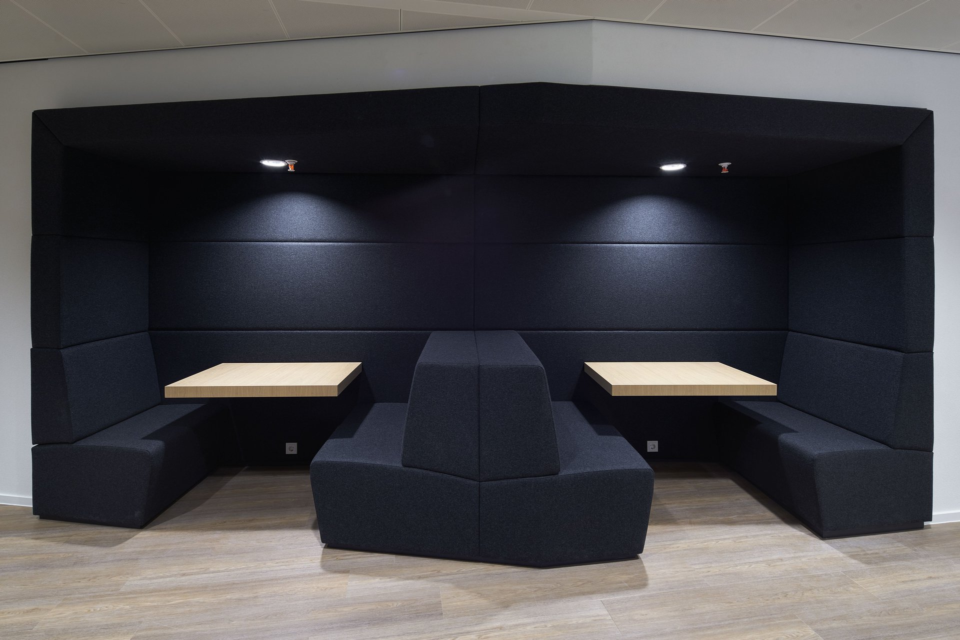 Deloitte and AKD office design showcasing a sustainable and innovative workspace