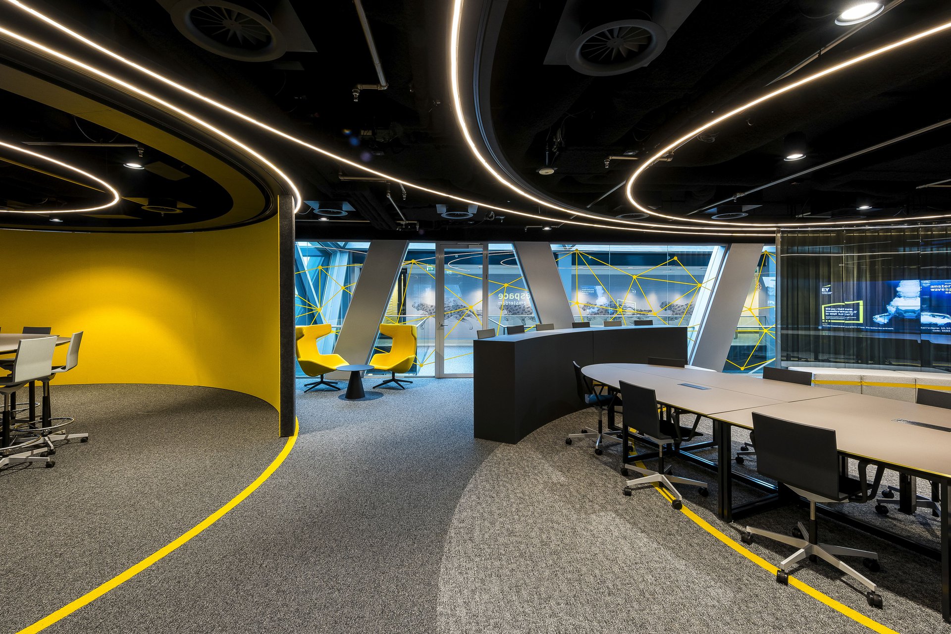 EY wavespace with innovative design elements