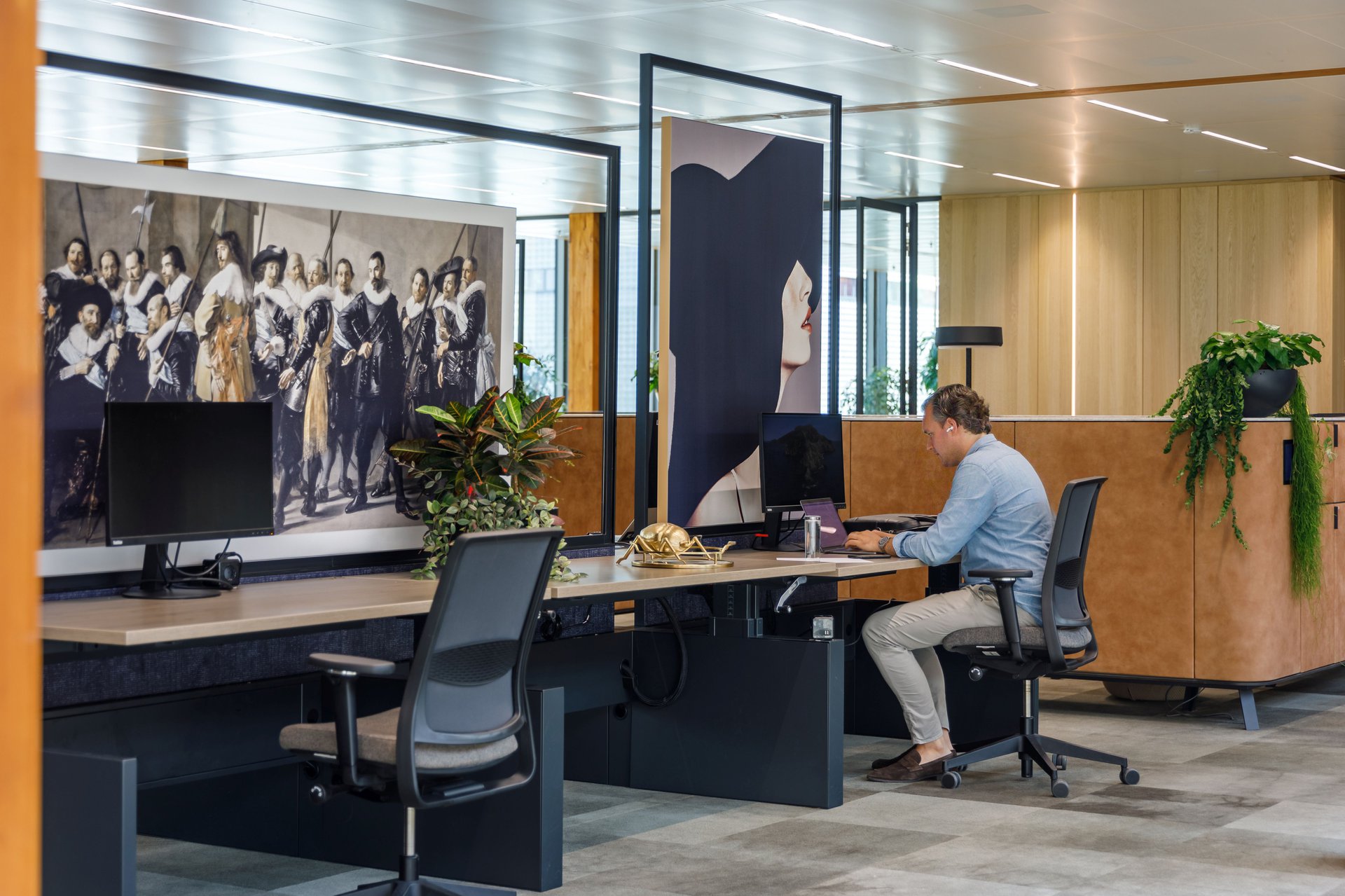 Artistic partition design for safe office return