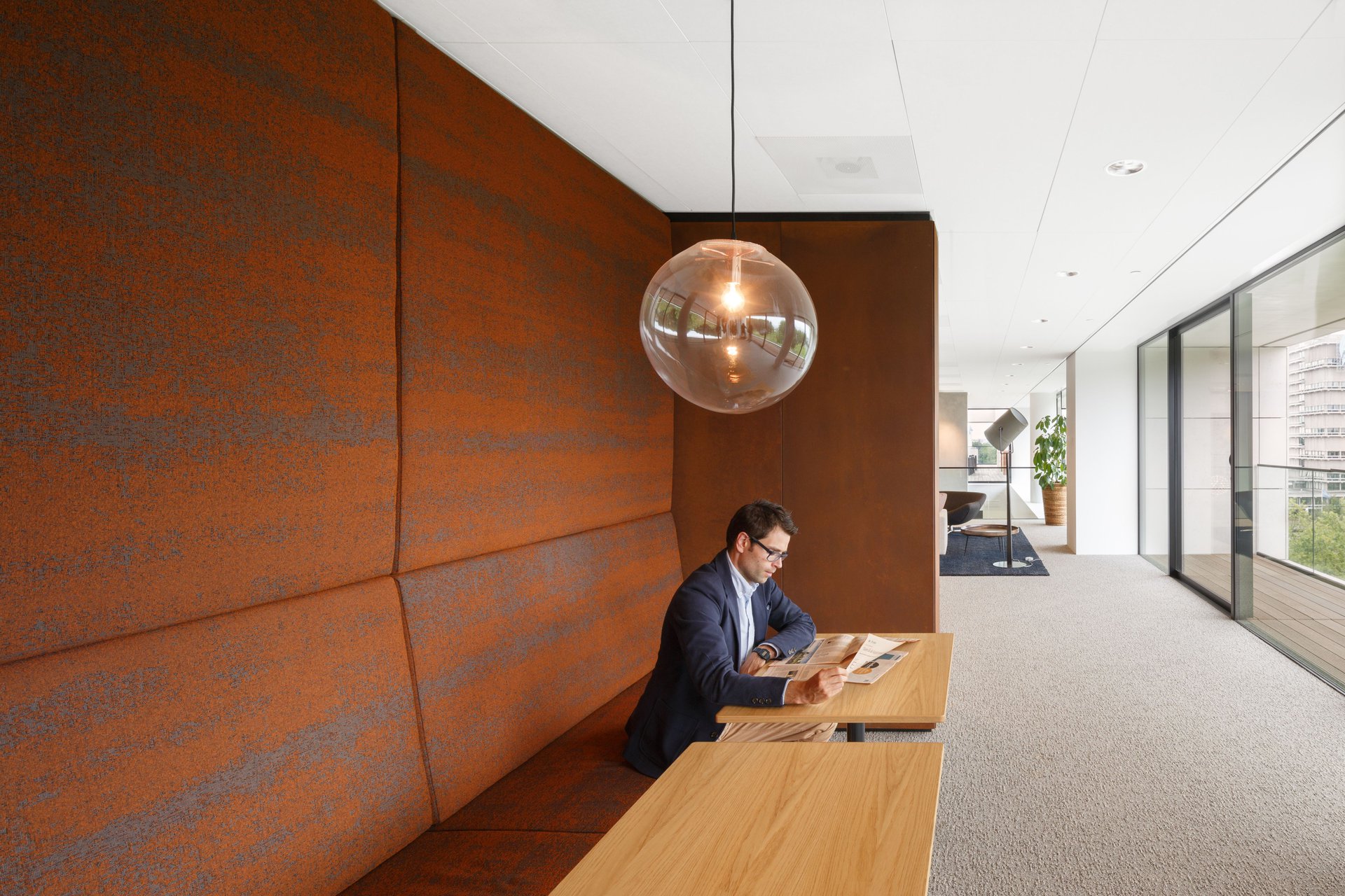 Luxury contemporary villa-type office with splendid views for Egon Zehnder