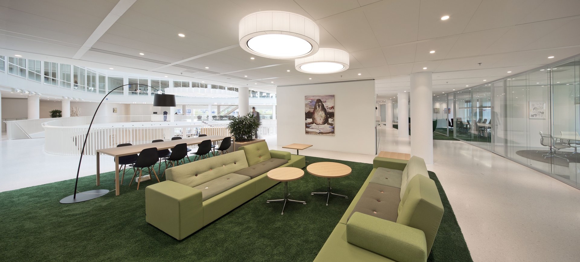 Eneco World interior design showcasing hospitality and activity-based working