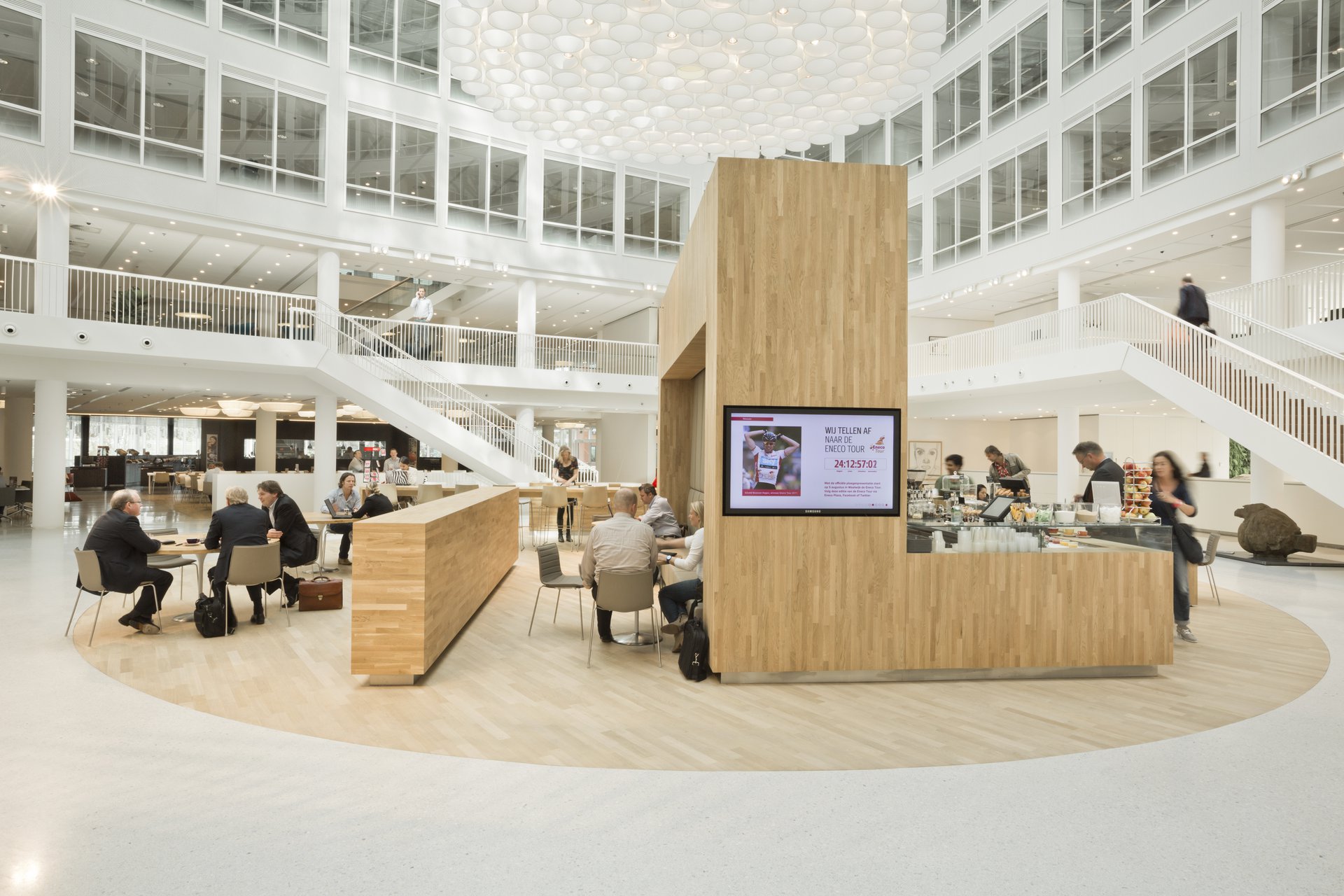 Eneco World interior design showcasing hospitality and activity-based working