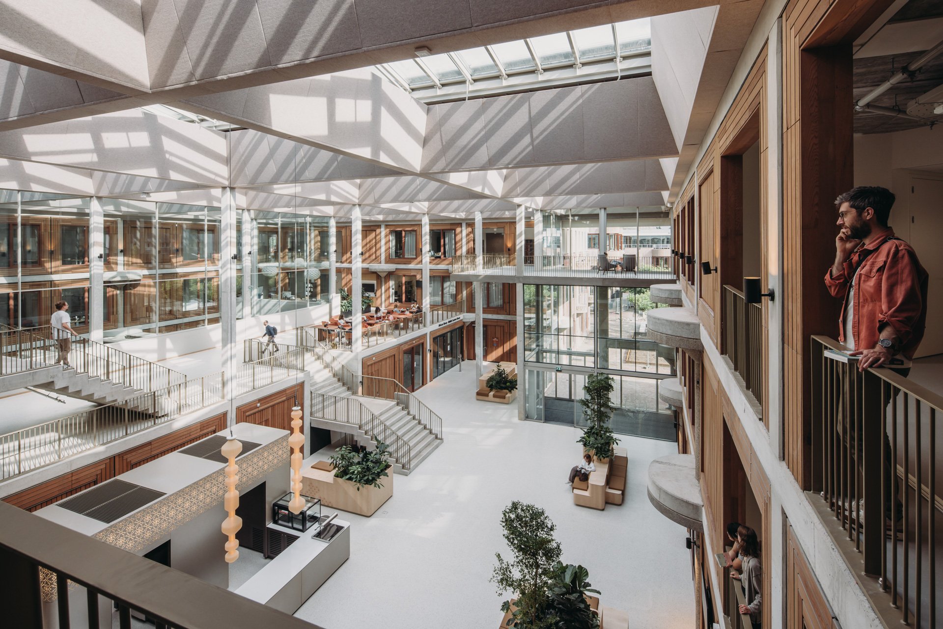 Wide view of the Herta Mohr Building atrium