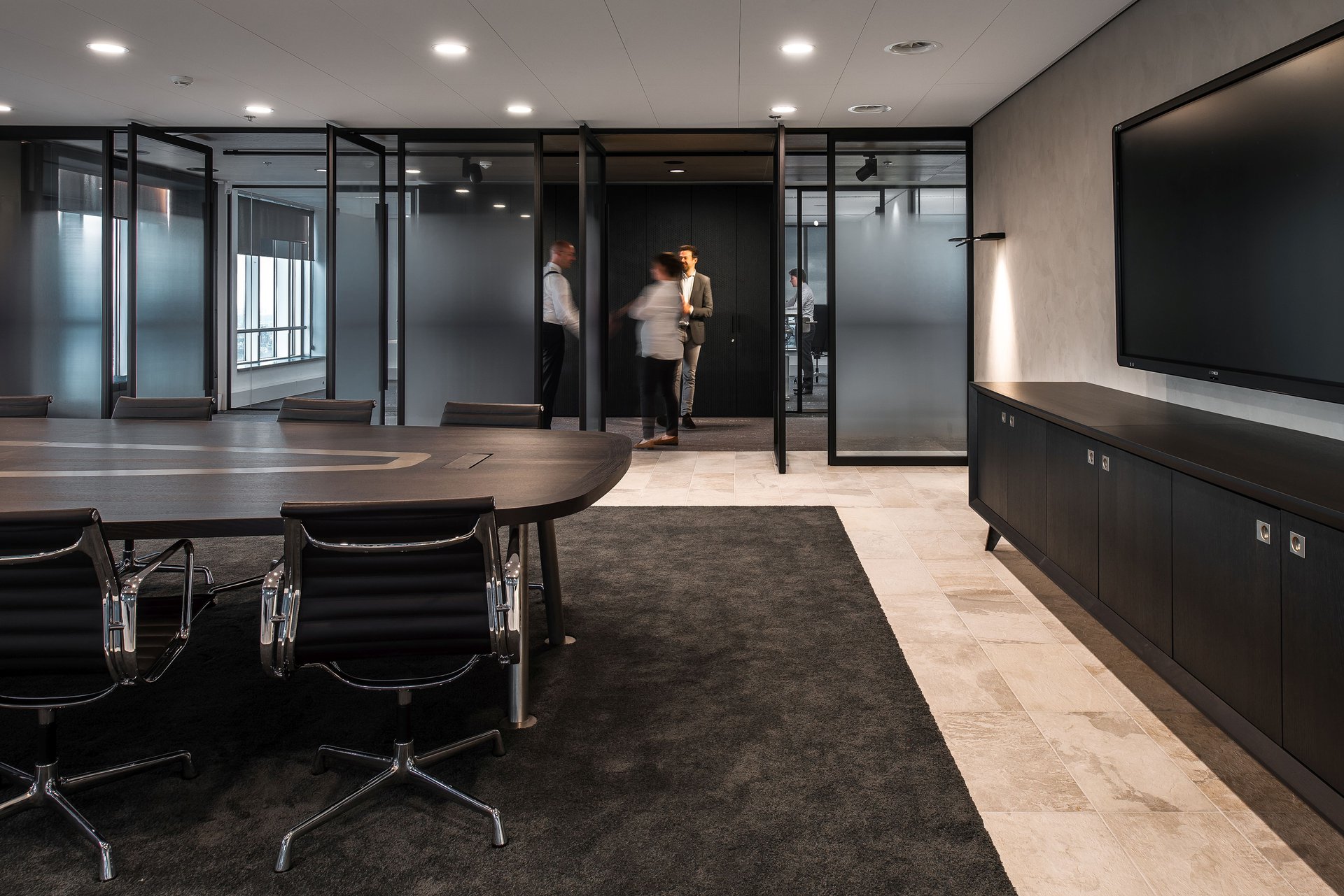 360° view over the city of Rotterdam from the 25th floor of the Millennium Tower