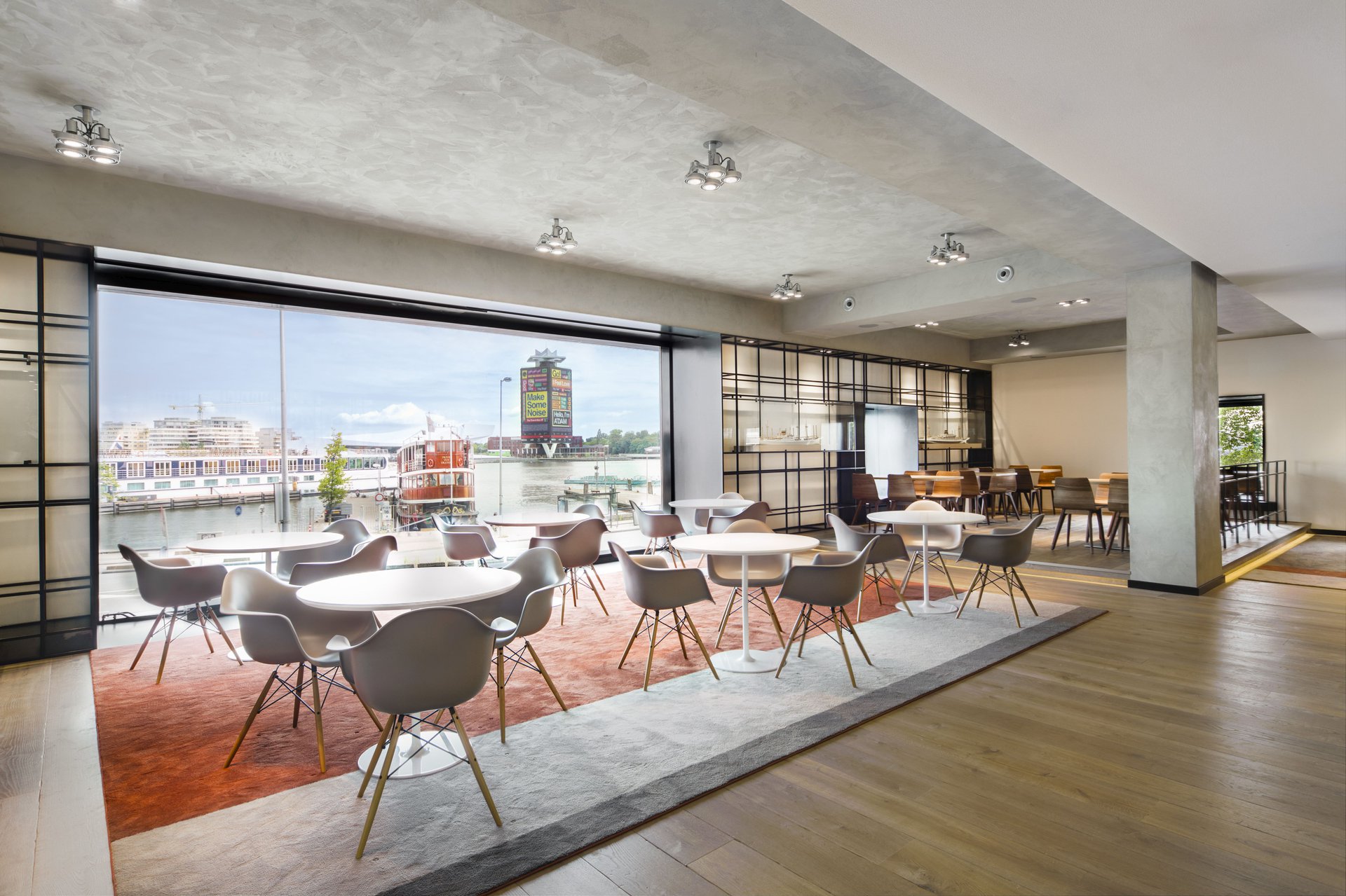 Interior view with natural lighting in 'Het Havengebouw'