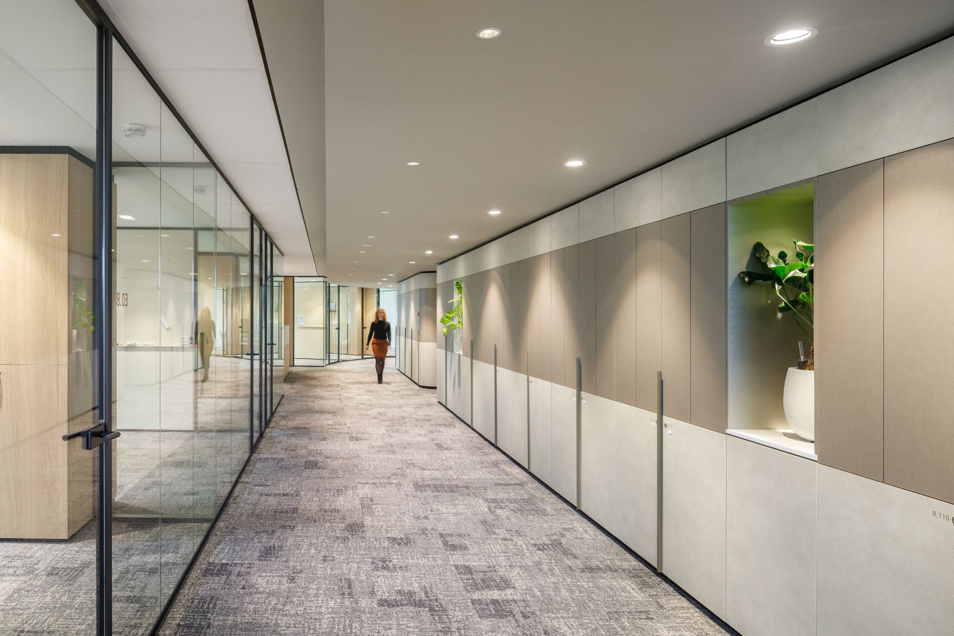 Open and communicative office space