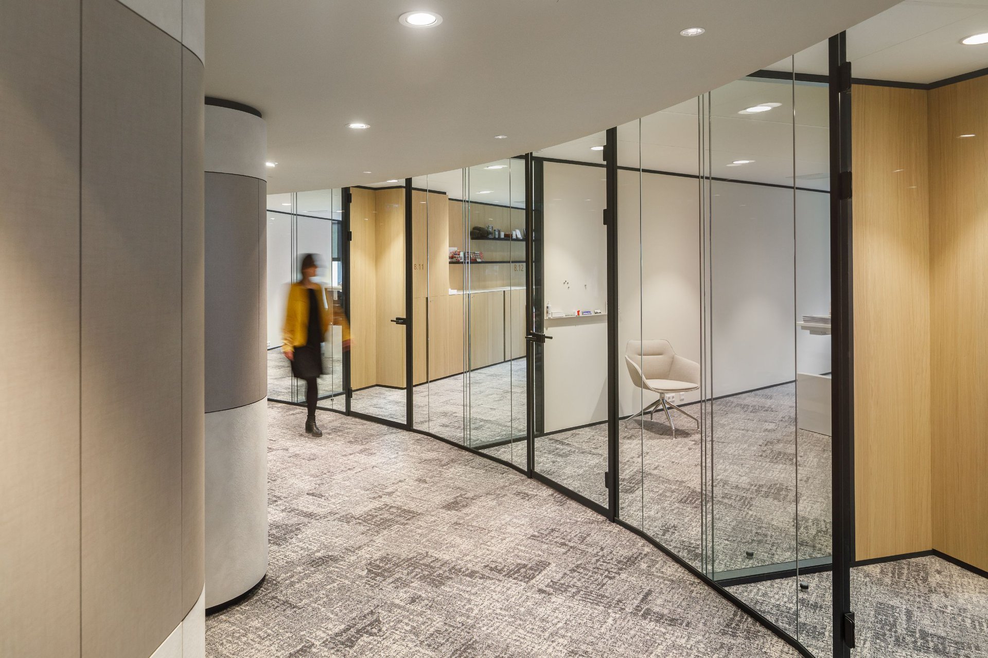 Warm and intimate design elements