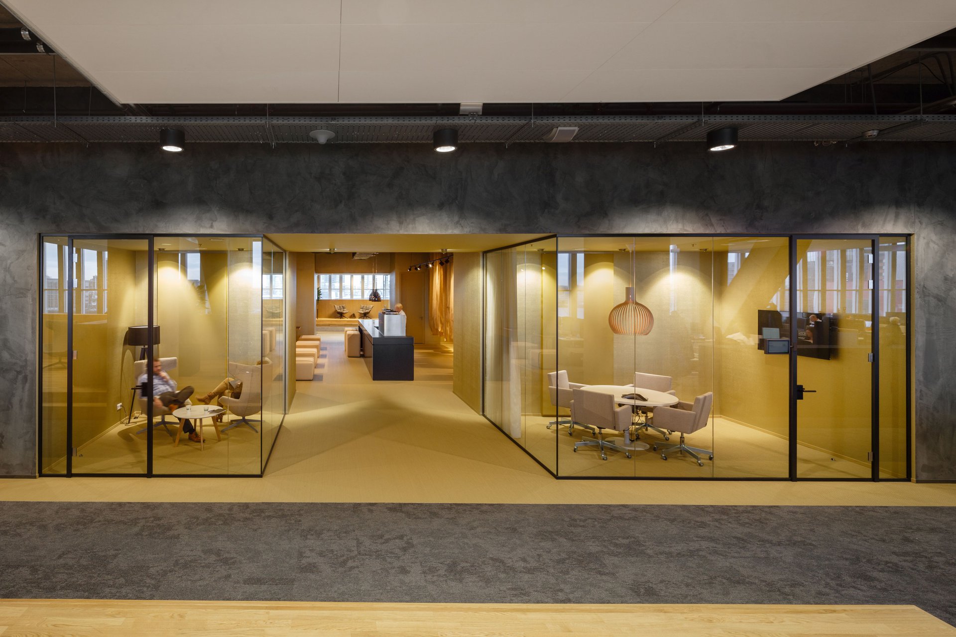 XXL hospitality office in O.M.A.'s landmark building ‘de Rotterdam'