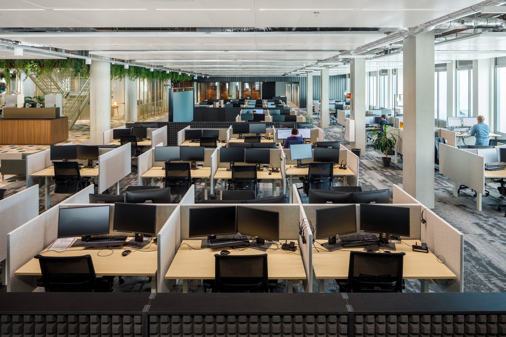 Rabobank Customer Service Centre in Rotterdam with meeting and training spaces