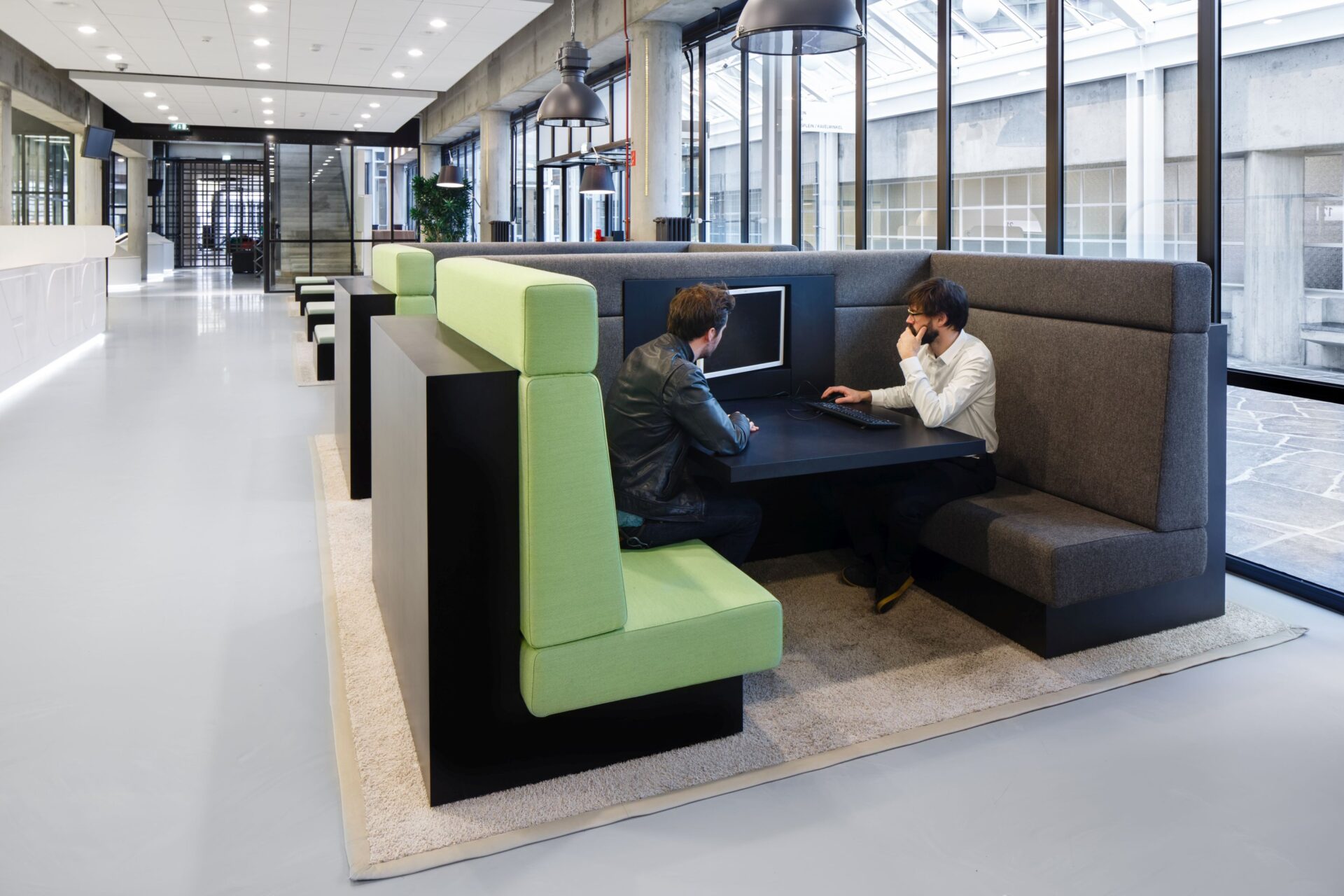 City hall Almere updates service concept with its own unique signature