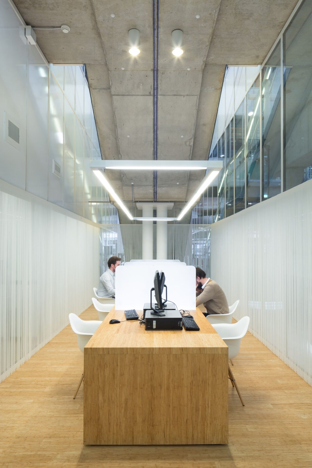 City hall Almere updates service concept with its own unique signature