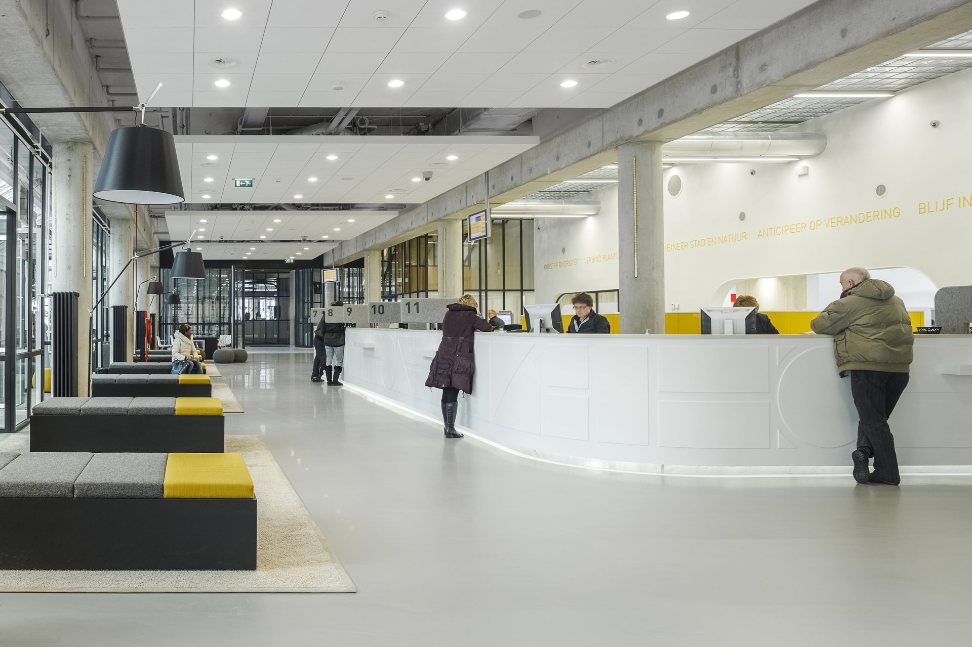 City hall Almere updates service concept with its own unique signature