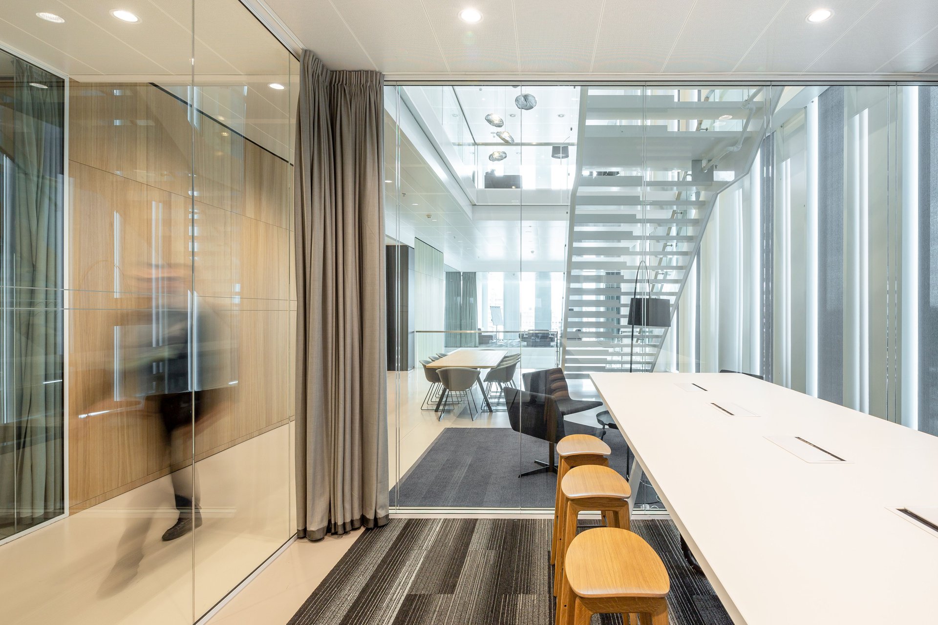 Voids, balconies and staircases make a continuous sequence of spaces