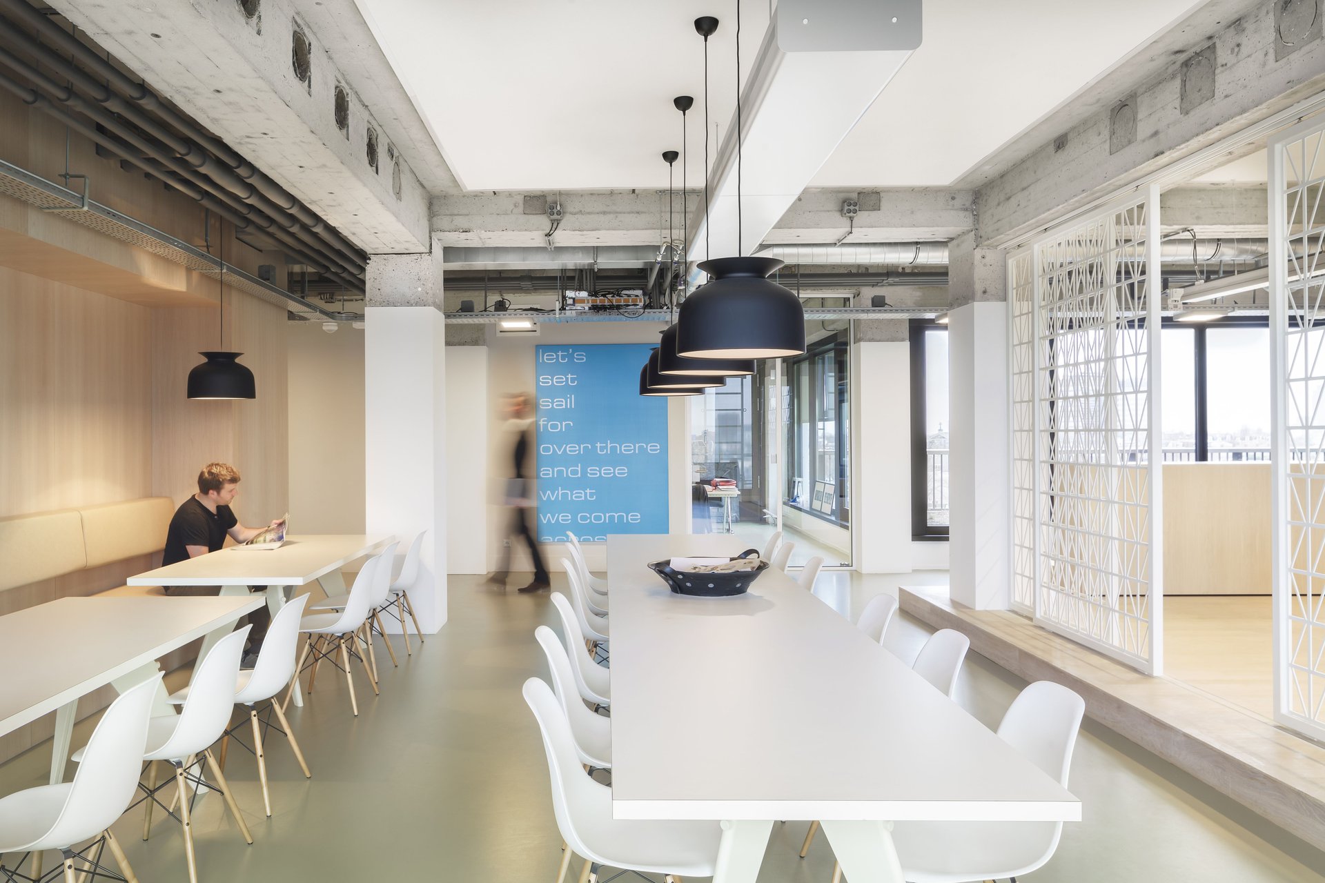 Exterior view of the Vijzelstraat office with rugged building structure.