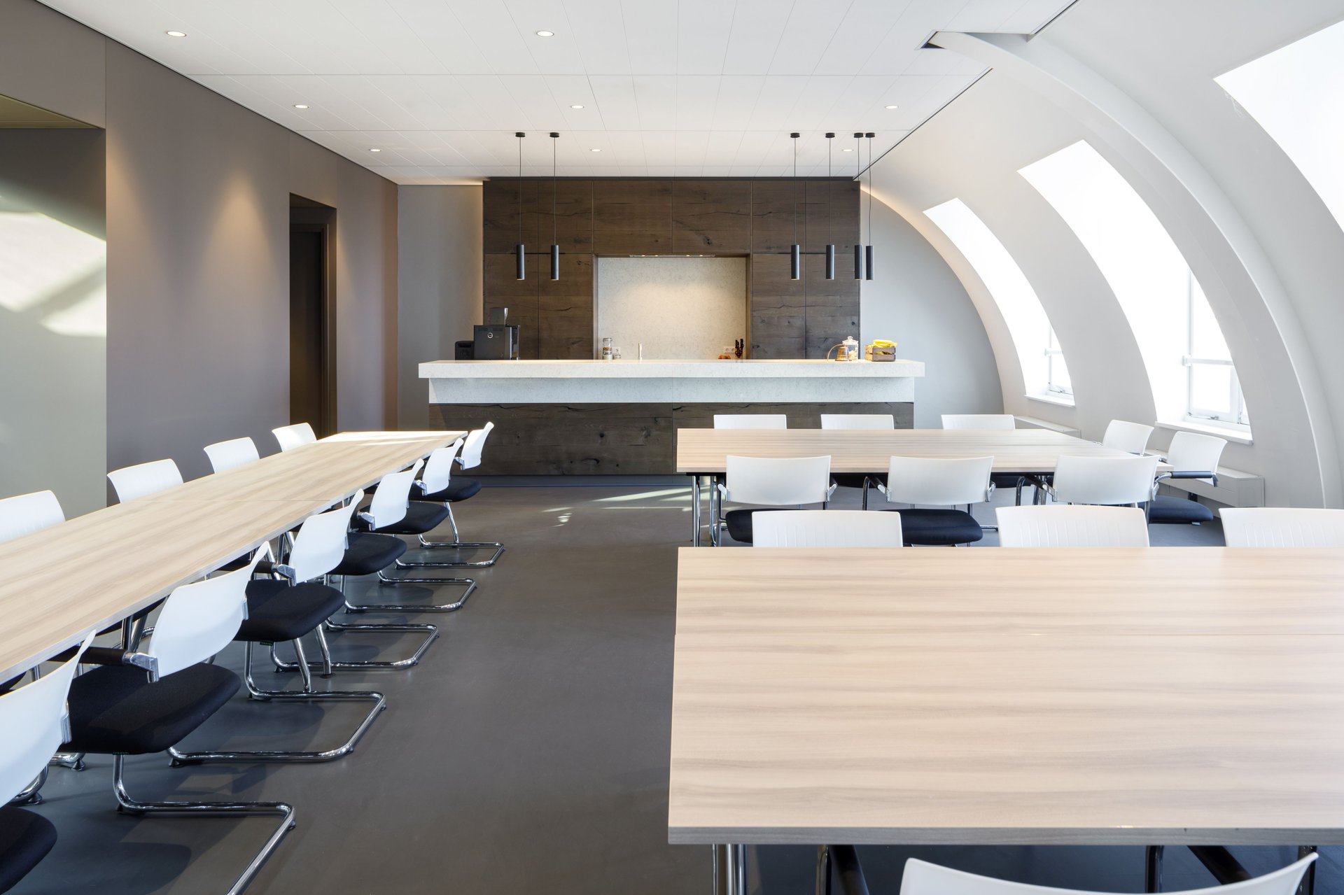 Interior design for Ten Holter Noordam law firm