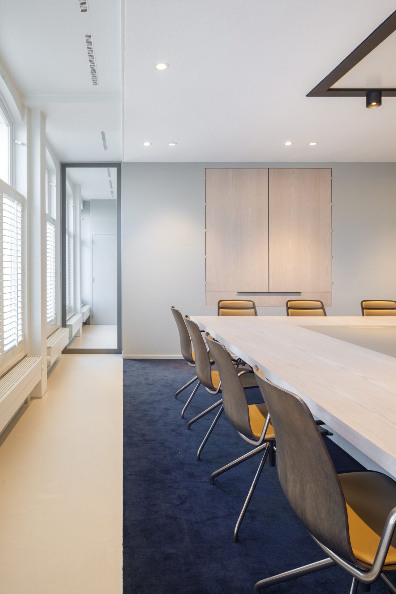 Interior design for Ten Holter Noordam law firm