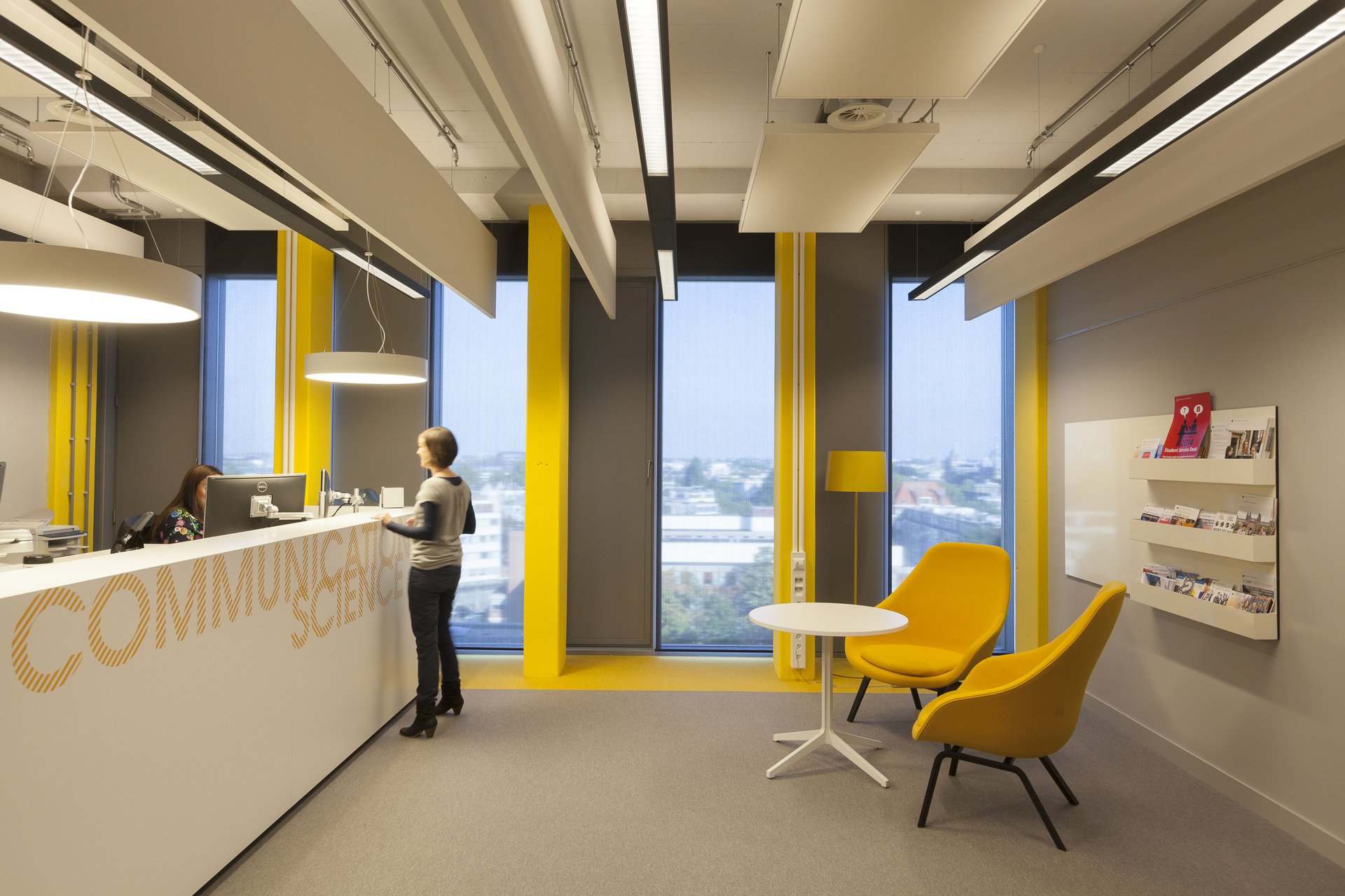 Colourful design for Faculty of Social and Behavioral Sciences resulted into a diverse work- and study environment