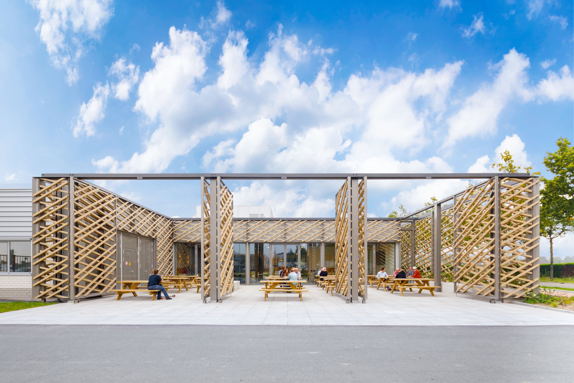 A comprehensible and healthy environment