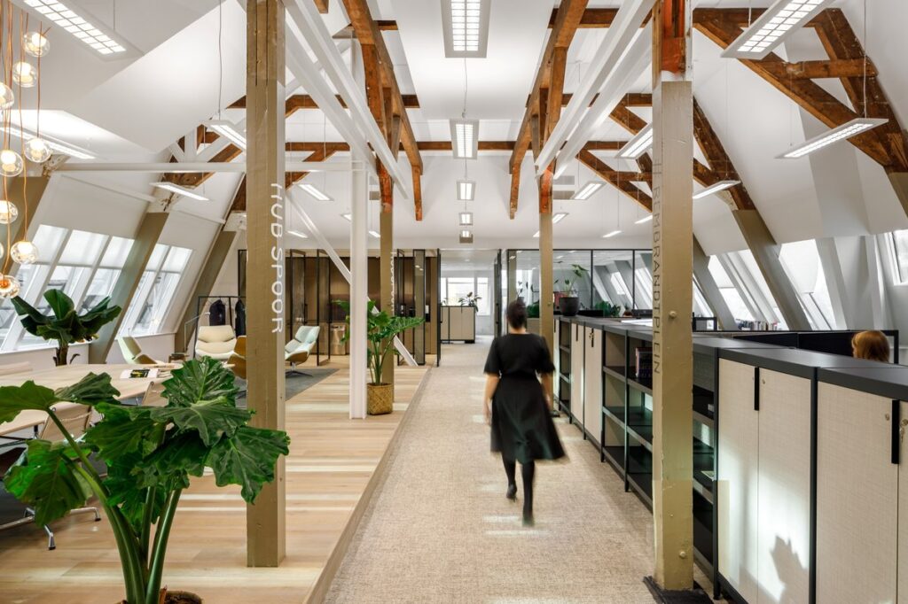 Interior of Droogbak